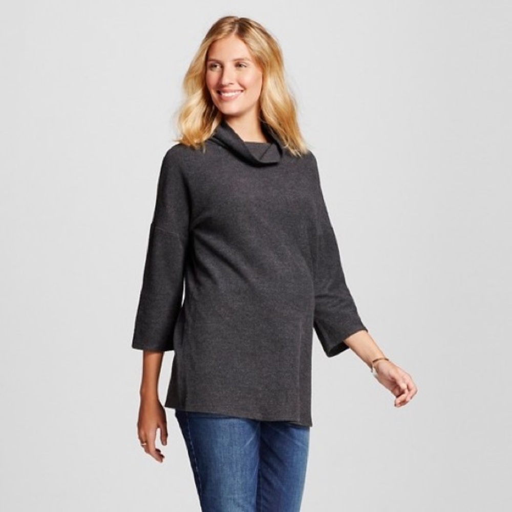 Maternity cozy pullover sweater